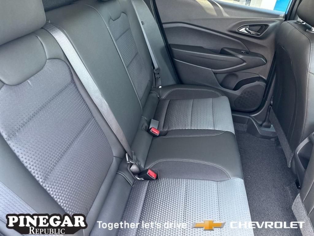 new 2025 Chevrolet Trax car, priced at $24,980
