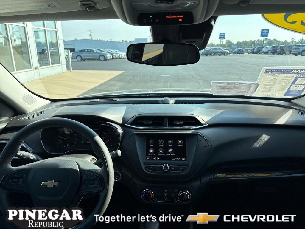 used 2023 Chevrolet TrailBlazer car, priced at $22,953