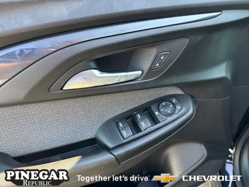 used 2023 Chevrolet TrailBlazer car, priced at $22,953