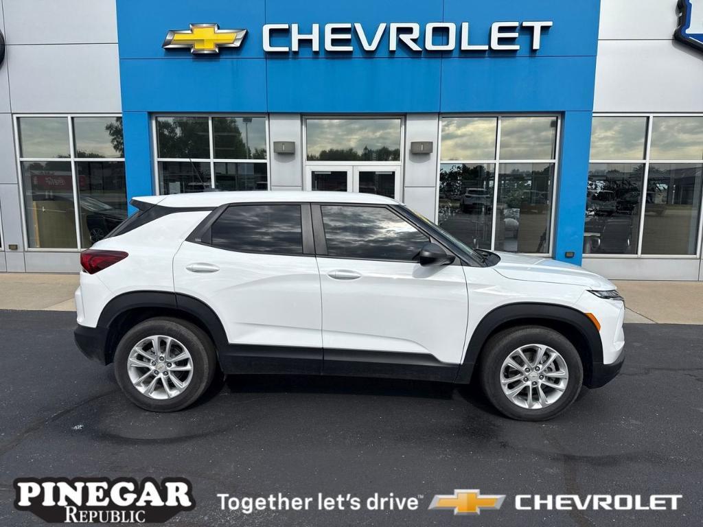 used 2024 Chevrolet TrailBlazer car, priced at $22,992
