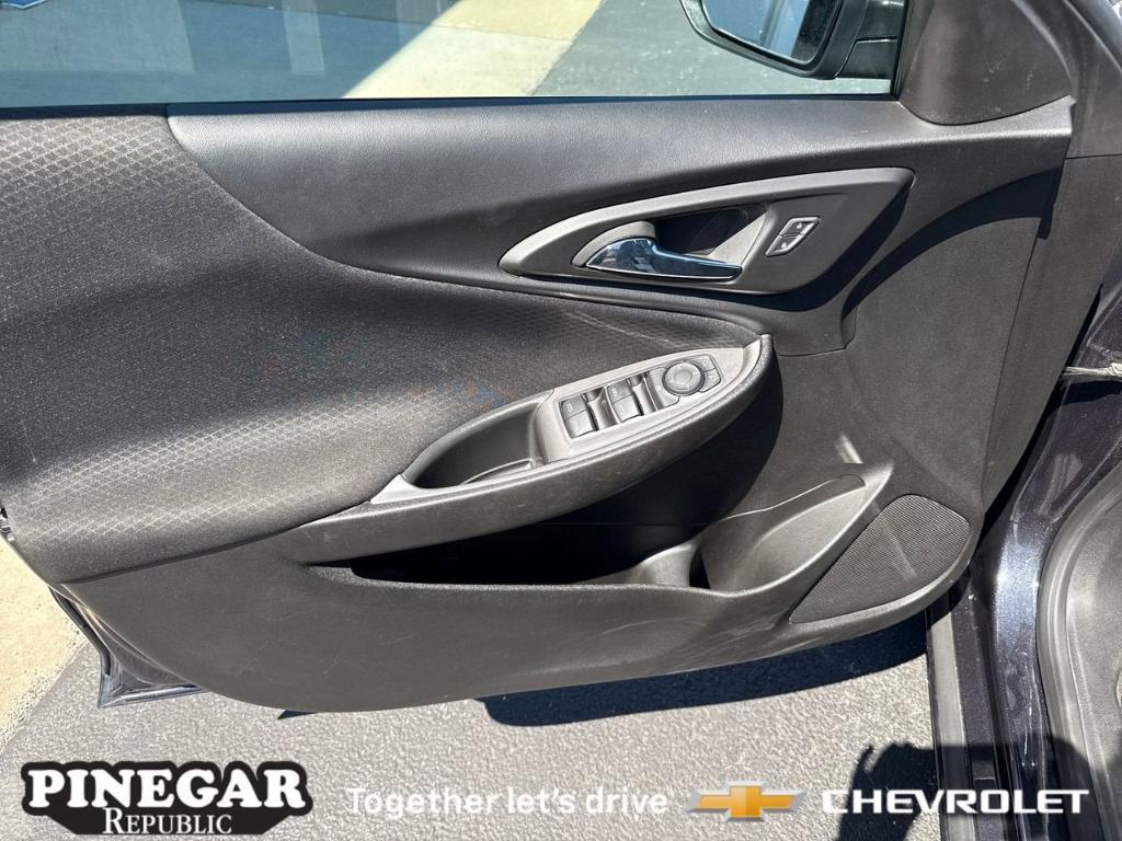 used 2023 Chevrolet Malibu car, priced at $19,254