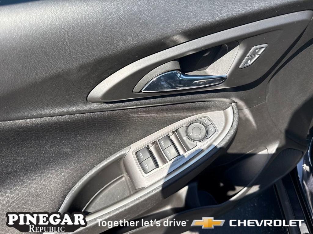 used 2023 Chevrolet Malibu car, priced at $19,254