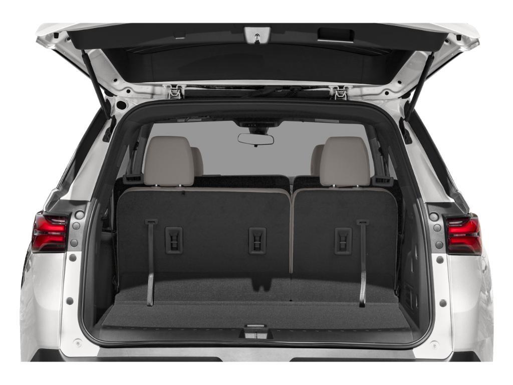 used 2023 Chevrolet Traverse car, priced at $26,998