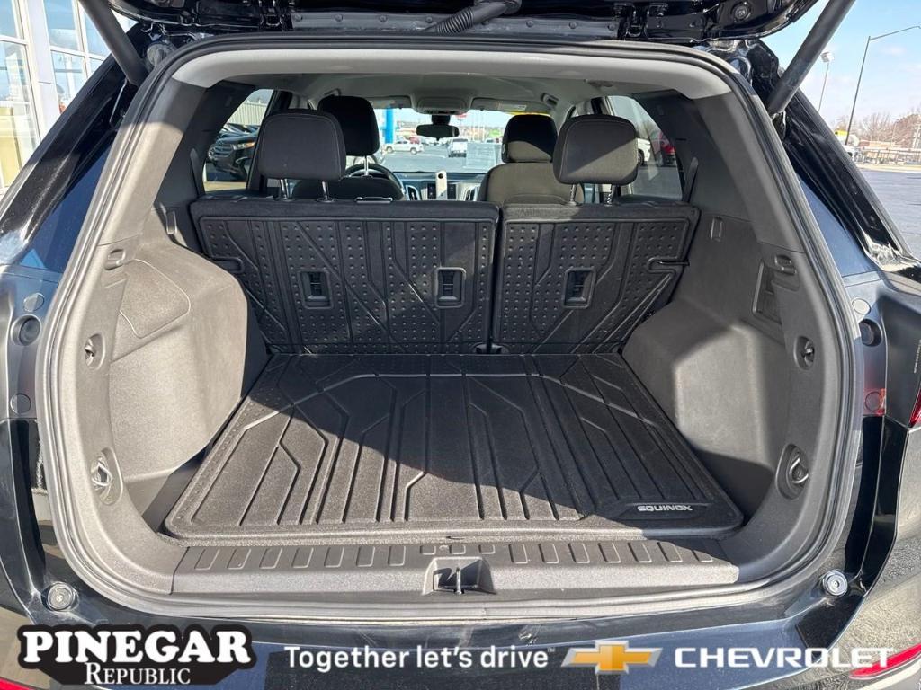 used 2023 Chevrolet Equinox car, priced at $22,584