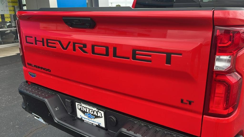 new 2024 Chevrolet Silverado 1500 car, priced at $58,025