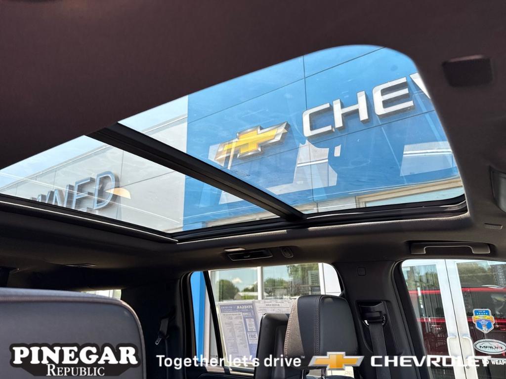 used 2021 Chevrolet Suburban car, priced at $43,452