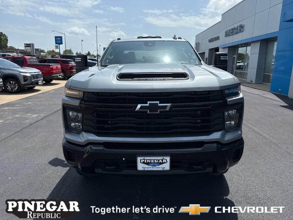 new 2025 Chevrolet Silverado 2500 car, priced at $55,050