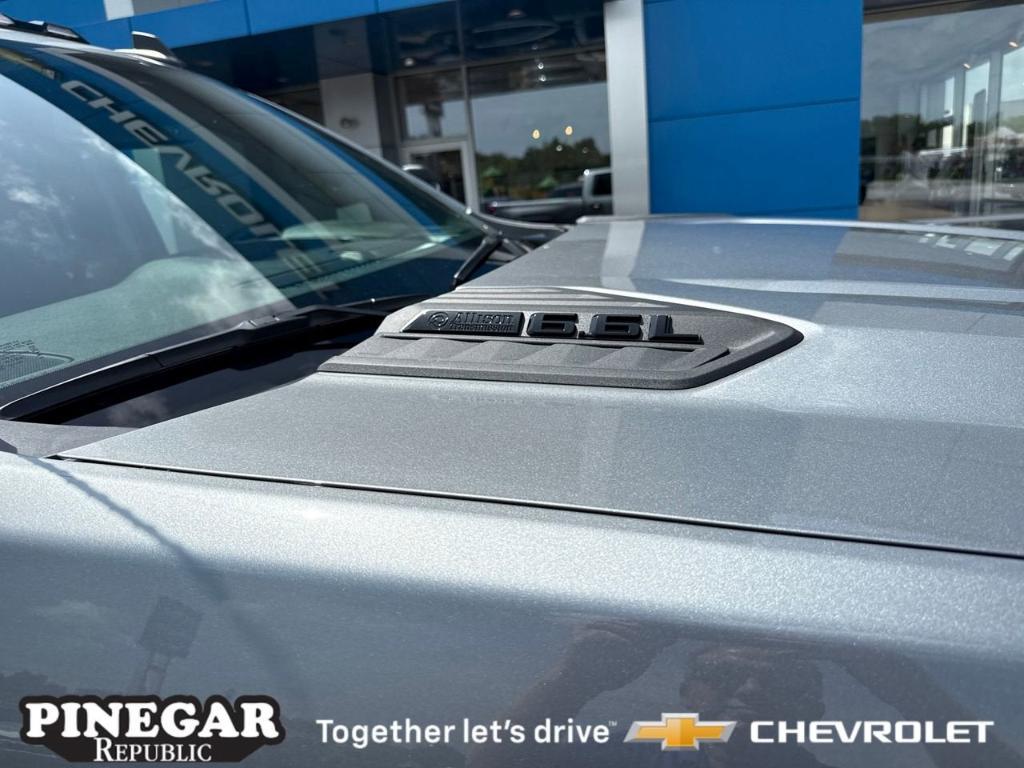new 2025 Chevrolet Silverado 2500 car, priced at $55,050