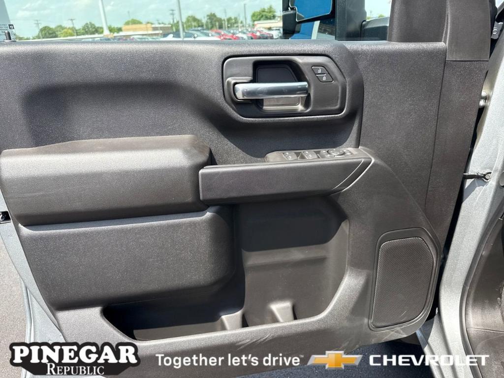 new 2025 Chevrolet Silverado 2500 car, priced at $55,050