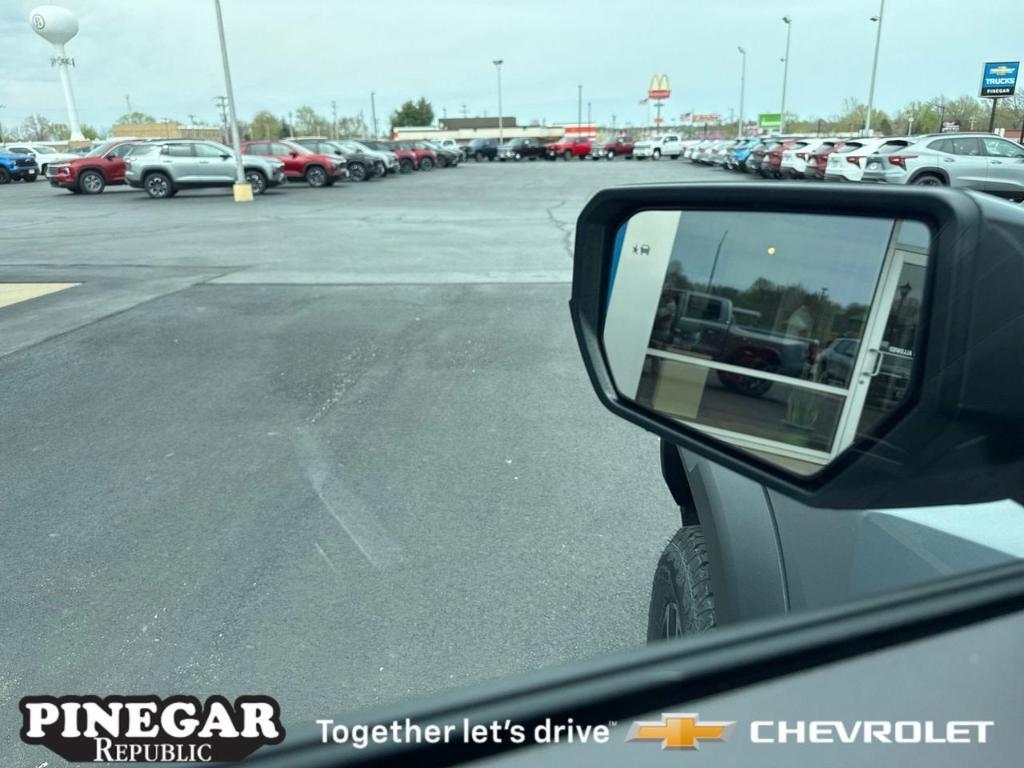 new 2025 Chevrolet Colorado car, priced at $44,845