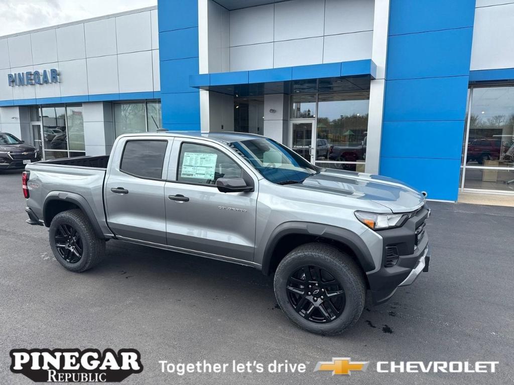 new 2025 Chevrolet Colorado car, priced at $44,845
