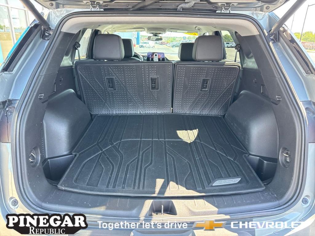 used 2023 Chevrolet Blazer car, priced at $29,979