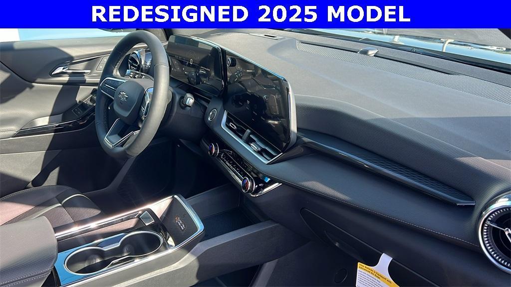 new 2025 Chevrolet Equinox car, priced at $35,185