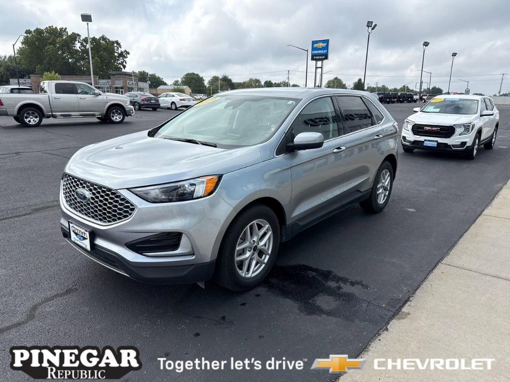 used 2024 Ford Edge car, priced at $23,730