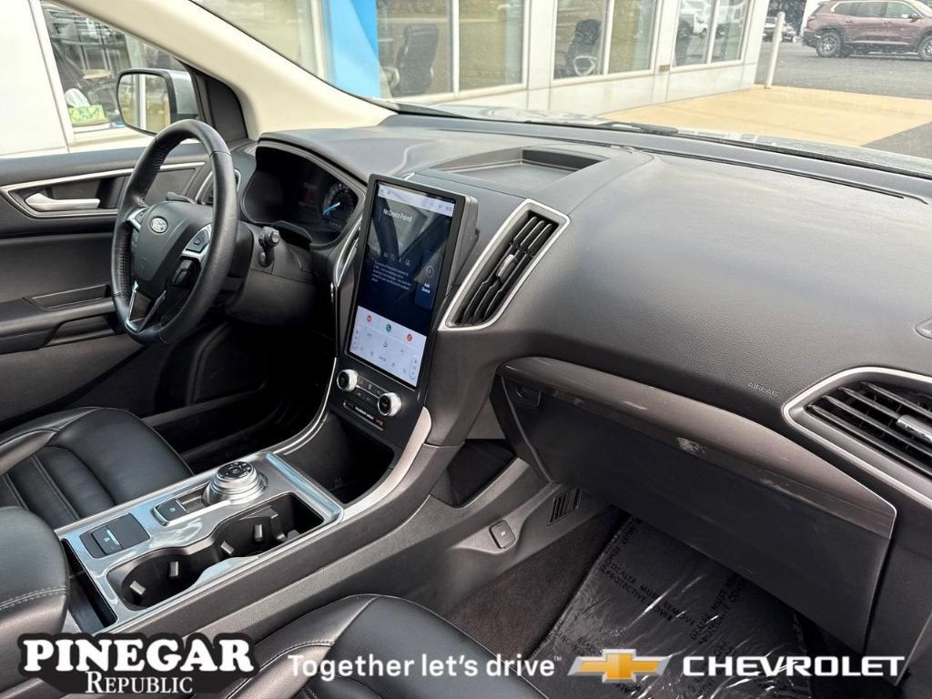 used 2024 Ford Edge car, priced at $23,730