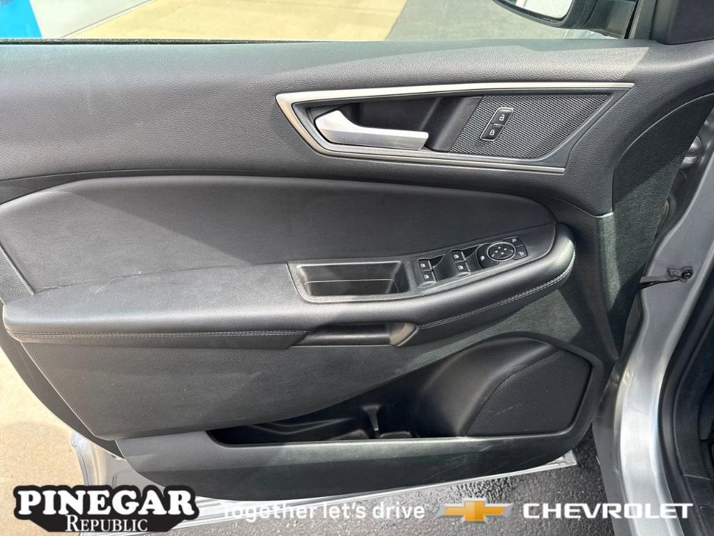 used 2024 Ford Edge car, priced at $23,730