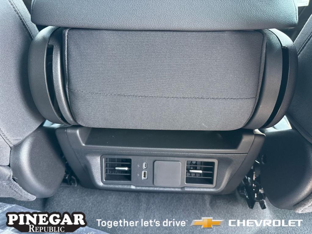 new 2025 Chevrolet Silverado 1500 car, priced at $48,385