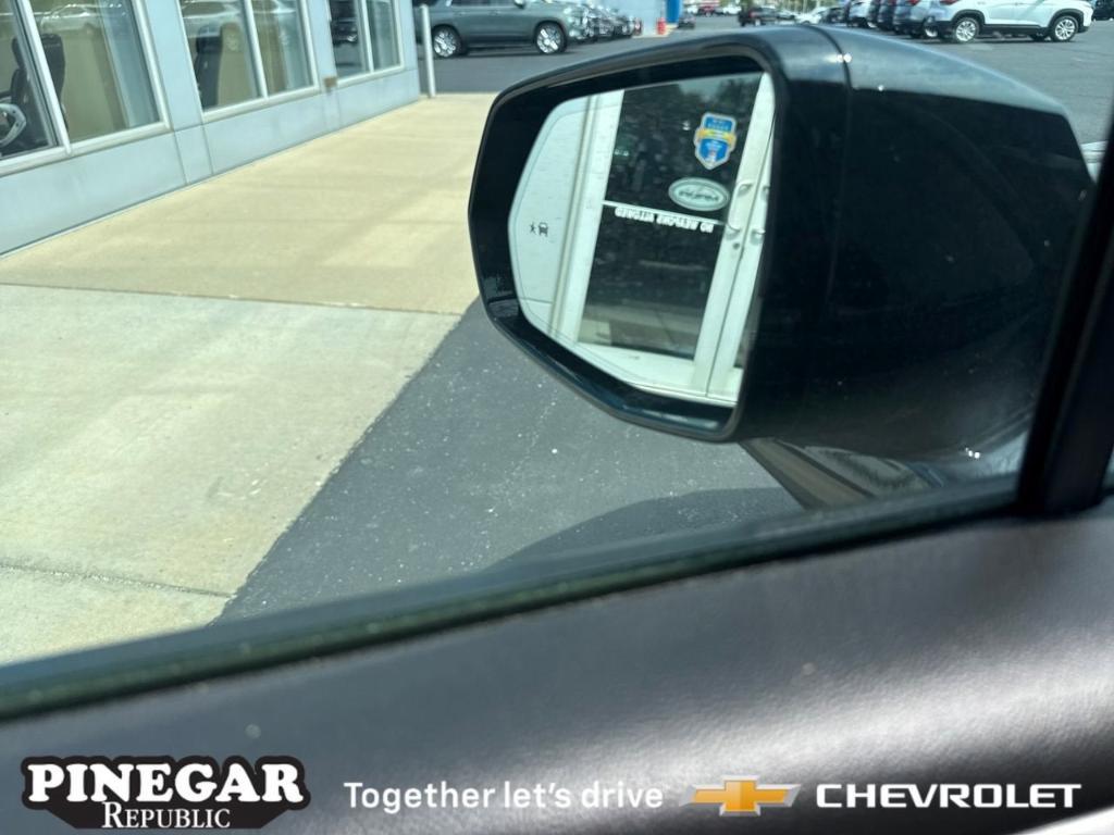 used 2022 Chevrolet Blazer car, priced at $24,000