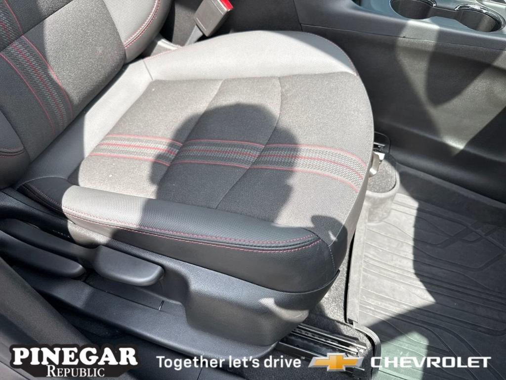 used 2022 Chevrolet Equinox car, priced at $25,950