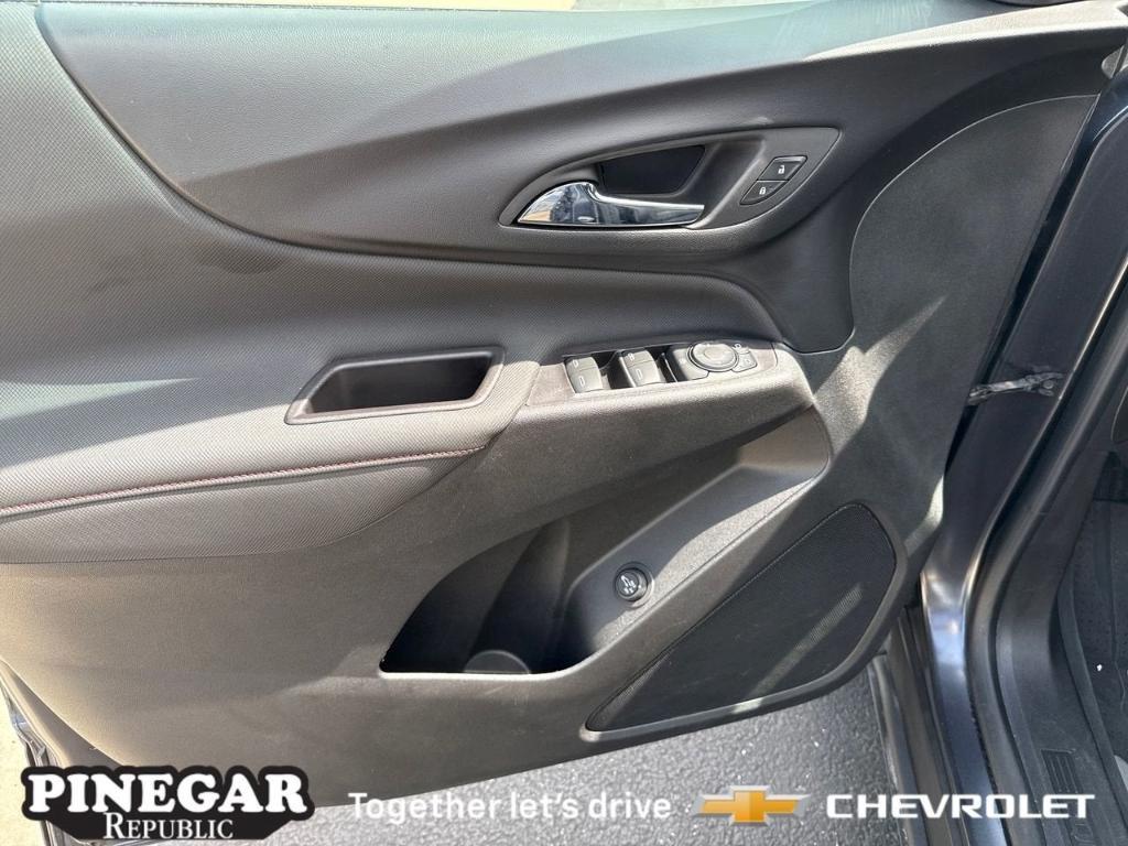 used 2022 Chevrolet Equinox car, priced at $25,950