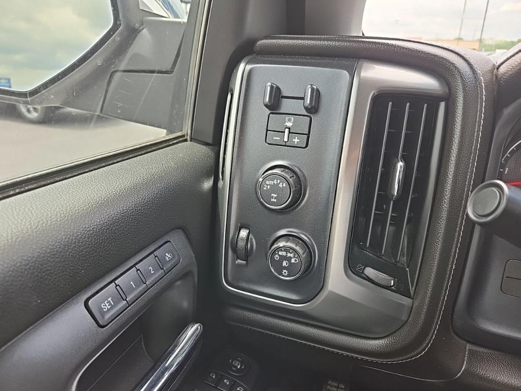 used 2018 Chevrolet Silverado 1500 car, priced at $26,892