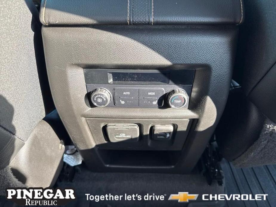 used 2019 Chevrolet Traverse car, priced at $27,609