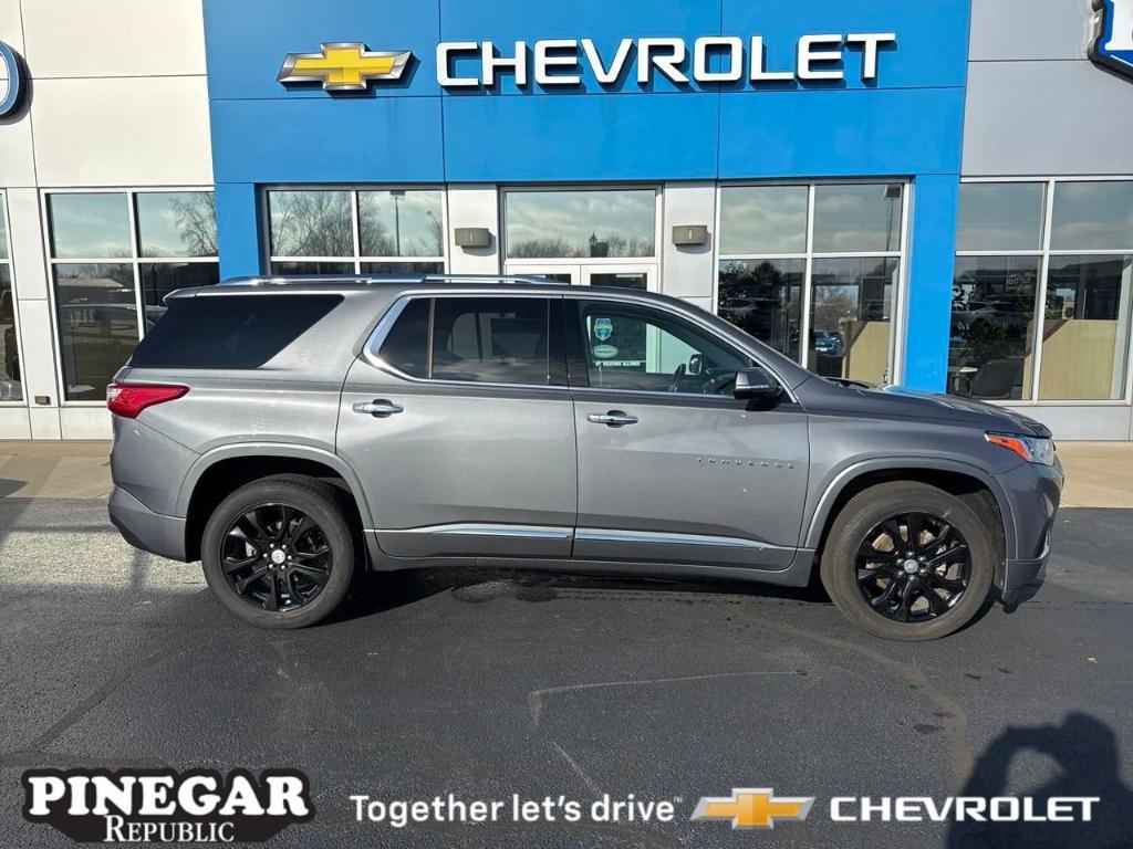 used 2019 Chevrolet Traverse car, priced at $27,609