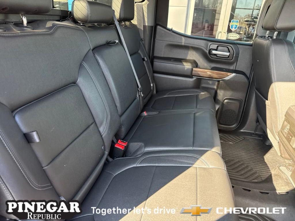 used 2021 Chevrolet Silverado 1500 car, priced at $37,664