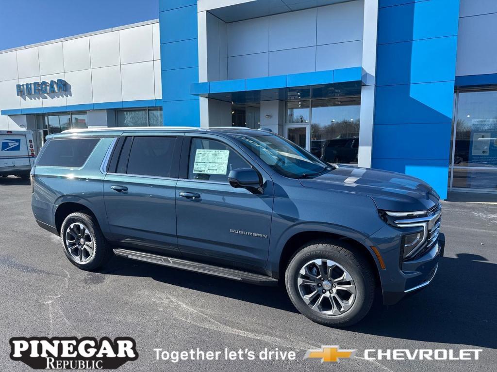 new 2025 Chevrolet Suburban car, priced at $70,890