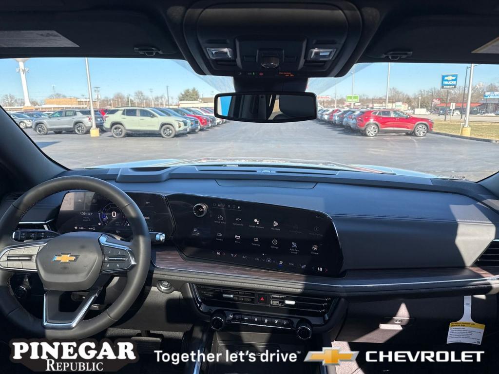 new 2025 Chevrolet Suburban car, priced at $70,890