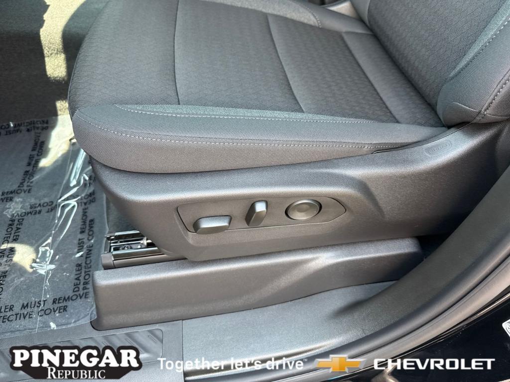 new 2025 Chevrolet Silverado 1500 car, priced at $45,125