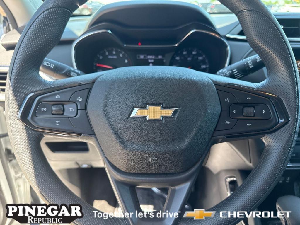 used 2023 Chevrolet TrailBlazer car, priced at $22,423