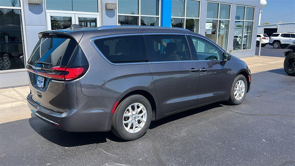 used 2021 Chrysler Pacifica car, priced at $24,748