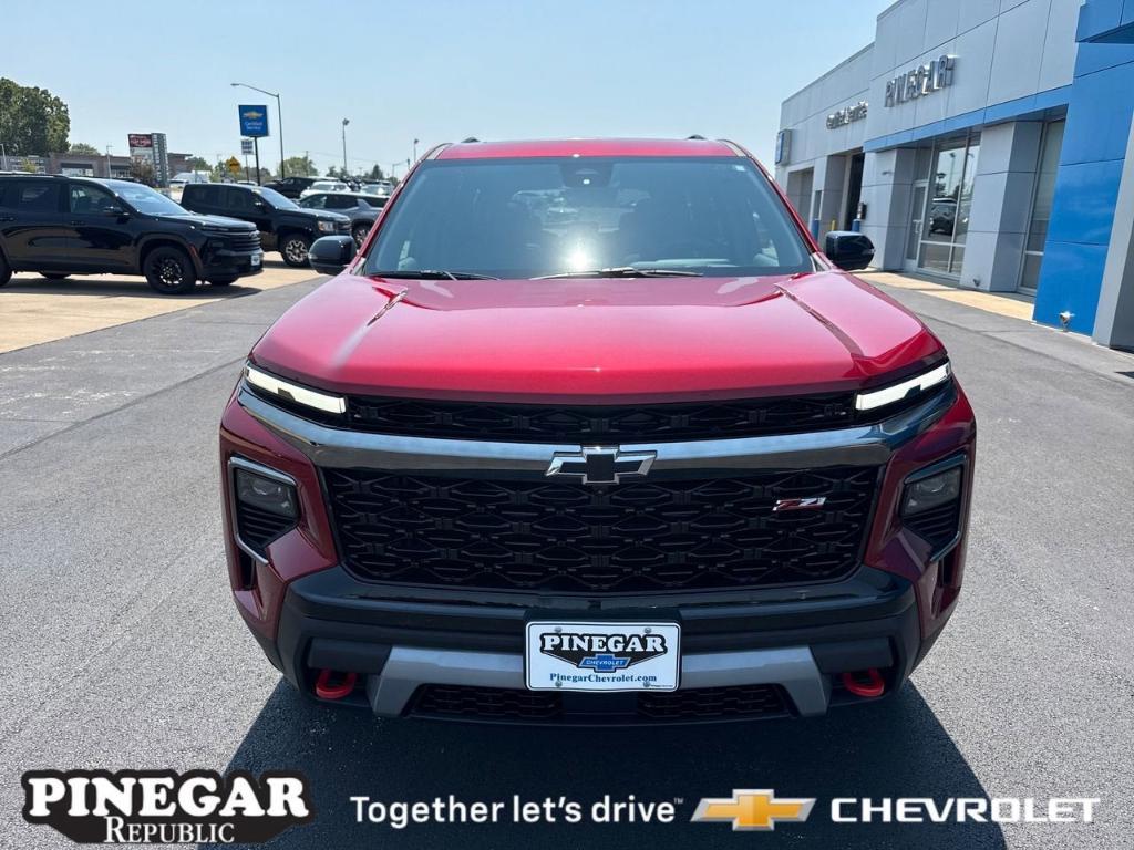 new 2026 Chevrolet Traverse car, priced at $53,115