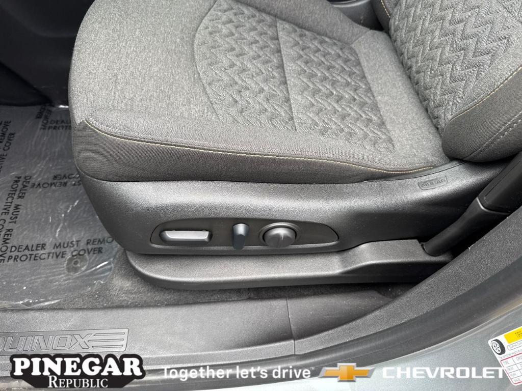 used 2023 Chevrolet Equinox car, priced at $22,719