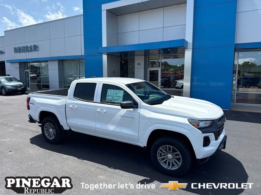 new 2025 Chevrolet Colorado car, priced at $39,490