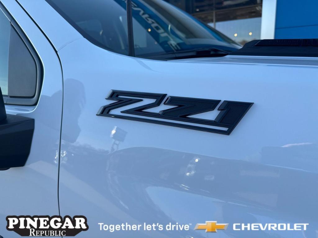 new 2025 Chevrolet Silverado 2500 car, priced at $71,020