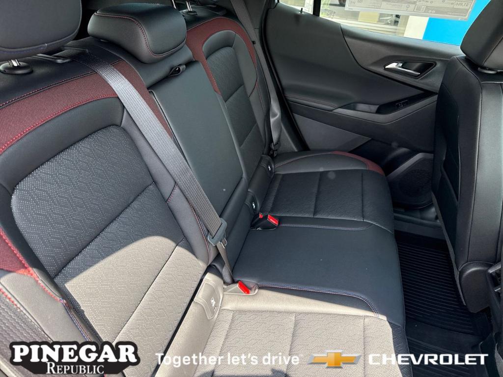 new 2026 Chevrolet Equinox car, priced at $36,135