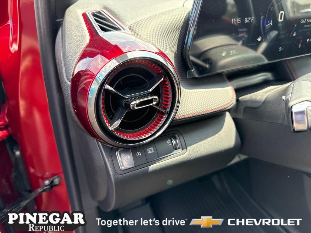 new 2026 Chevrolet Equinox car, priced at $36,135