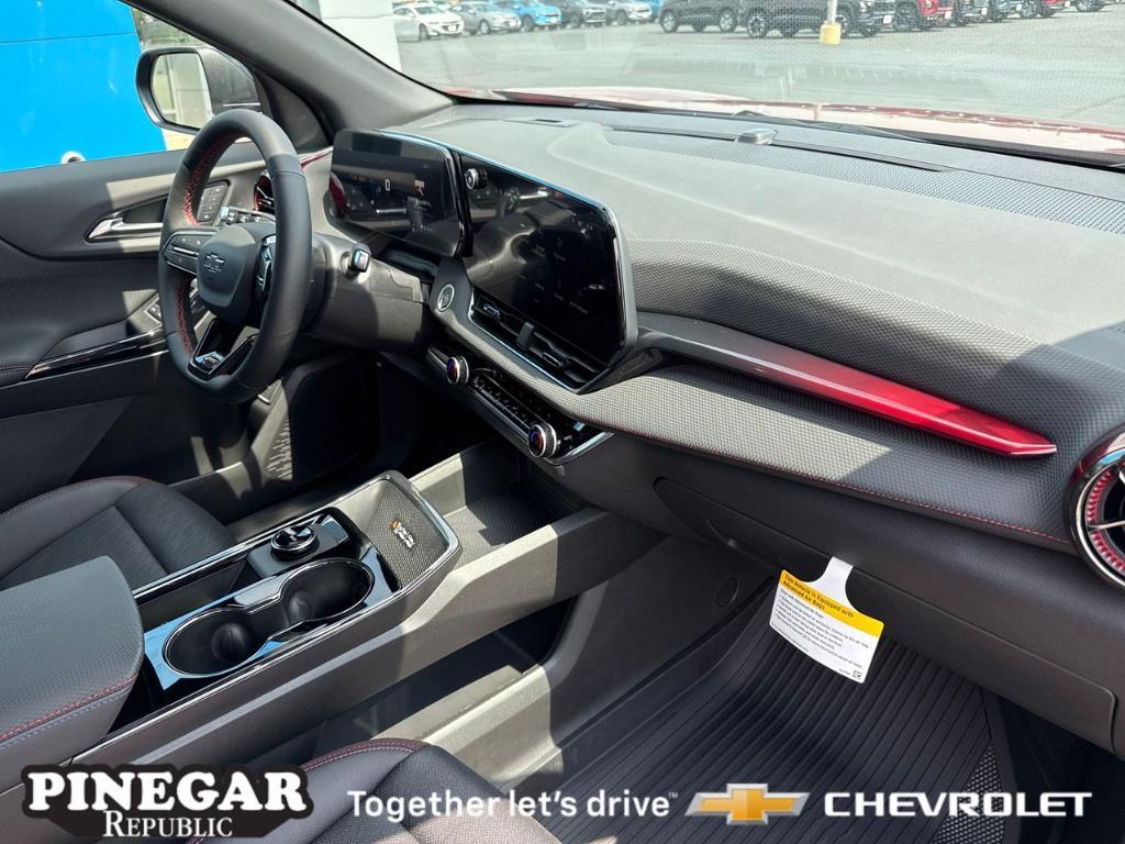 new 2026 Chevrolet Equinox car, priced at $36,135