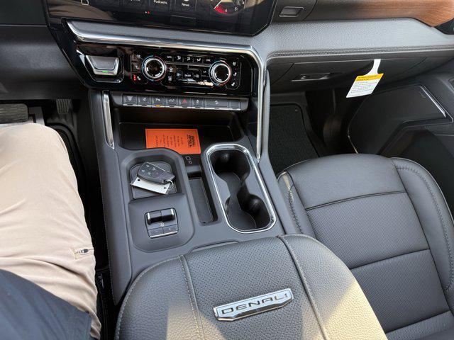 new 2025 GMC Sierra 3500 car, priced at $89,604