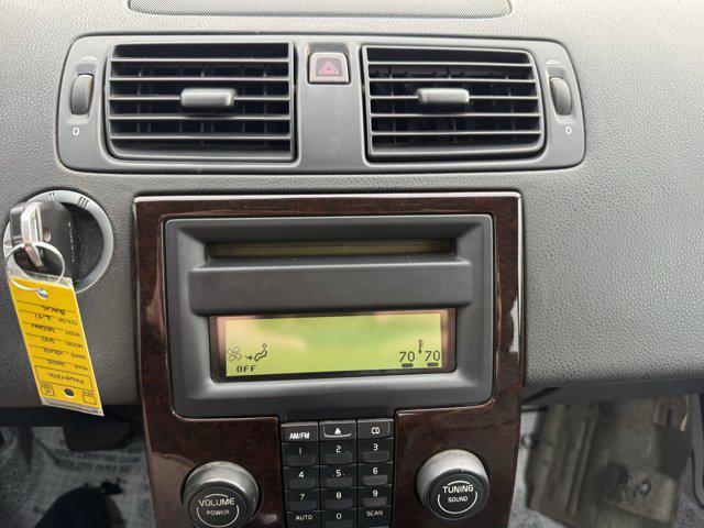 used 2005 Volvo S40 car, priced at $3,495