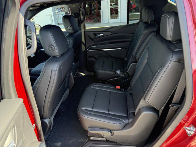 new 2025 Chevrolet Traverse car, priced at $47,405