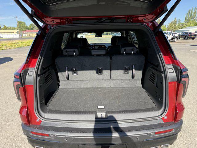 new 2025 Chevrolet Traverse car, priced at $47,405