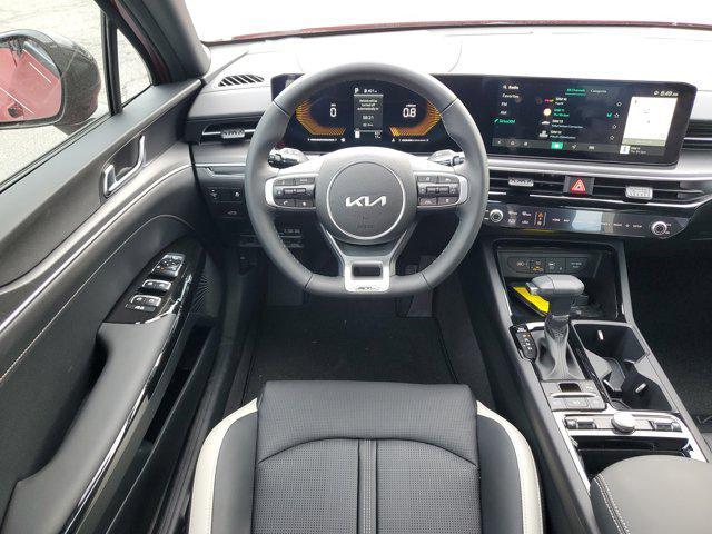 new 2025 Kia K5 car, priced at $27,930