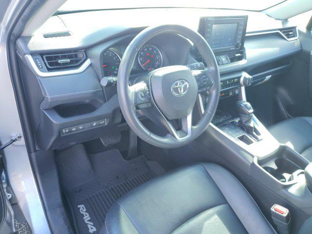 used 2020 Toyota RAV4 car, priced at $28,913