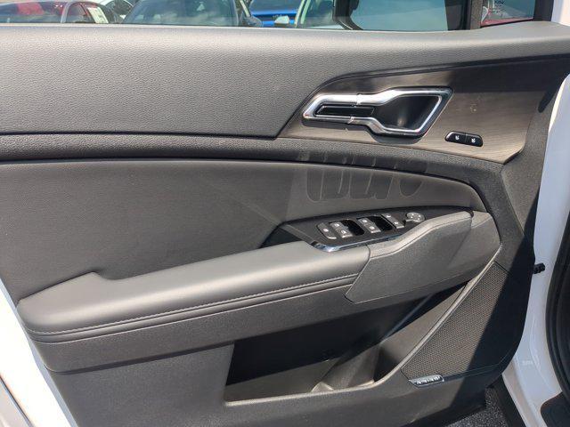 new 2025 Kia Sportage car, priced at $38,360