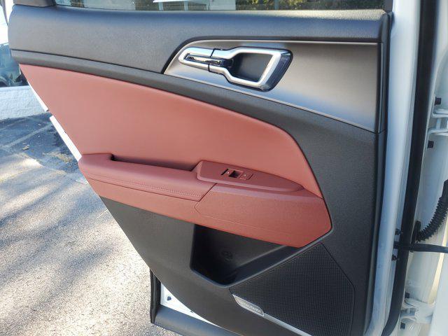 new 2026 Kia Sportage Hybrid car, priced at $40,135