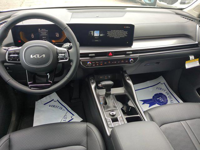 new 2025 Kia Sorento car, priced at $39,580