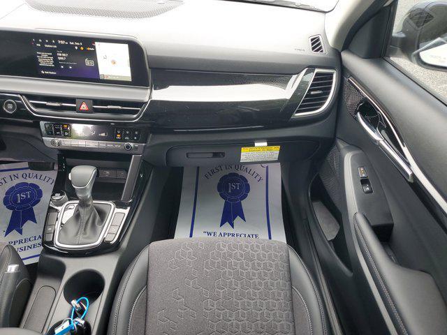 new 2025 Kia Seltos car, priced at $25,250